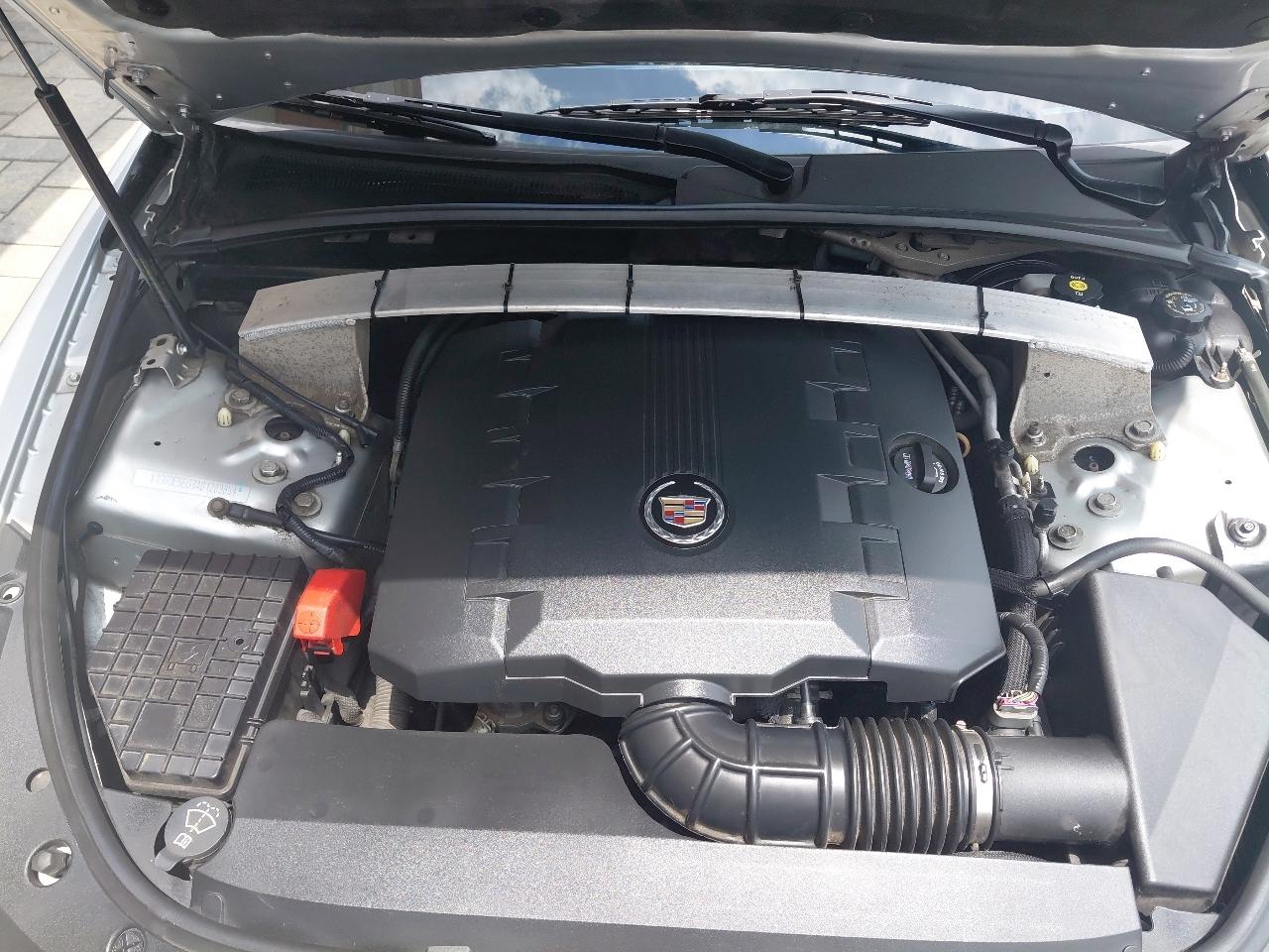 Cadillac CTS Sedan 4dr Sdn 3.0L Luxury RWD 2010