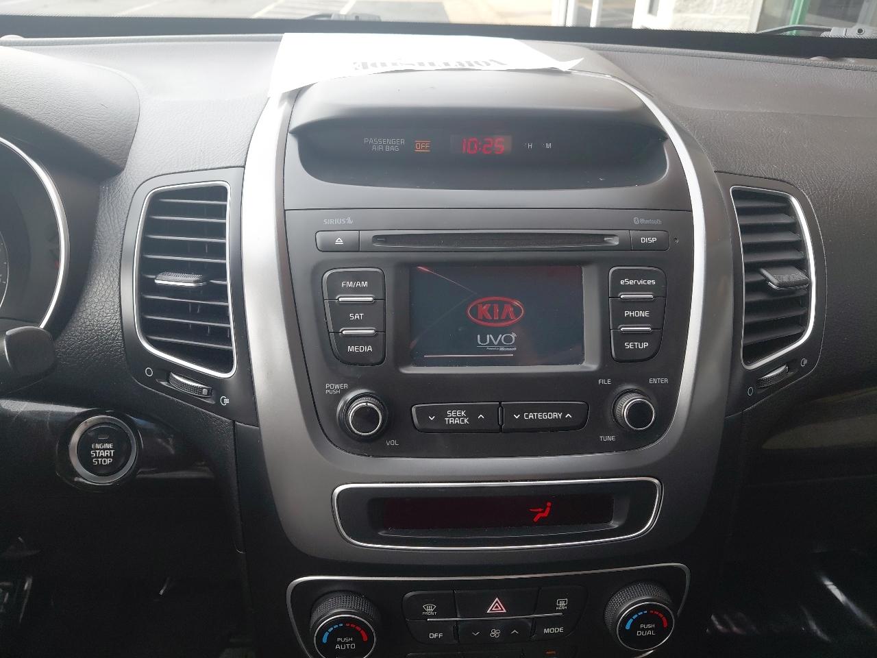 Kia Sorento 2WD 4dr I4 LX 2014