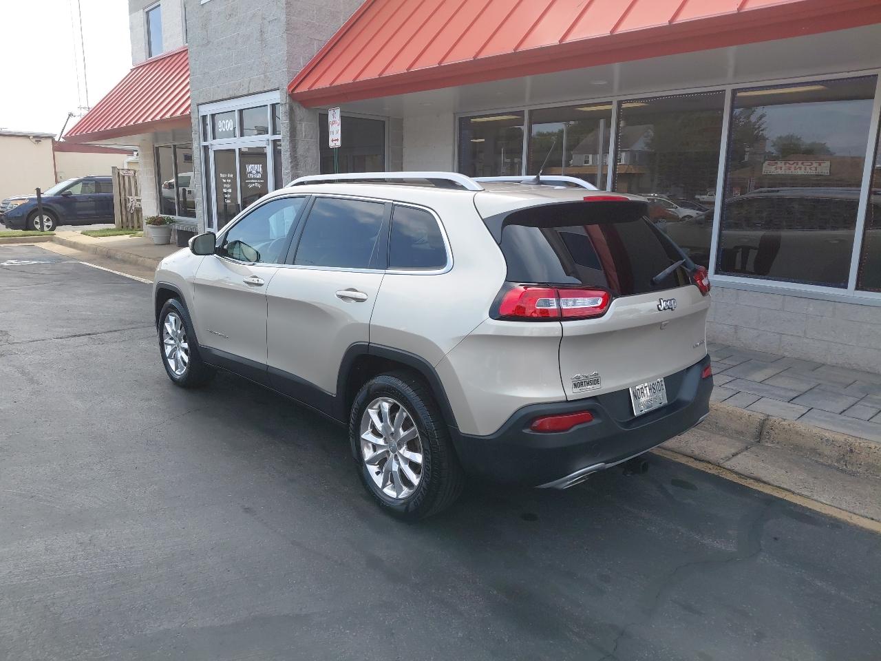 Jeep Cherokee 4WD 4dr Limited 2015