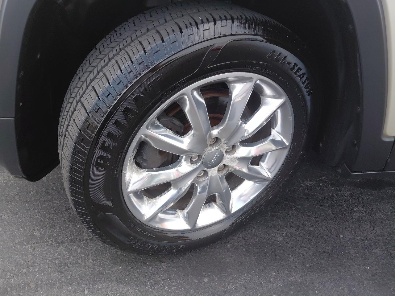 Jeep Cherokee 4WD 4dr Limited 2015