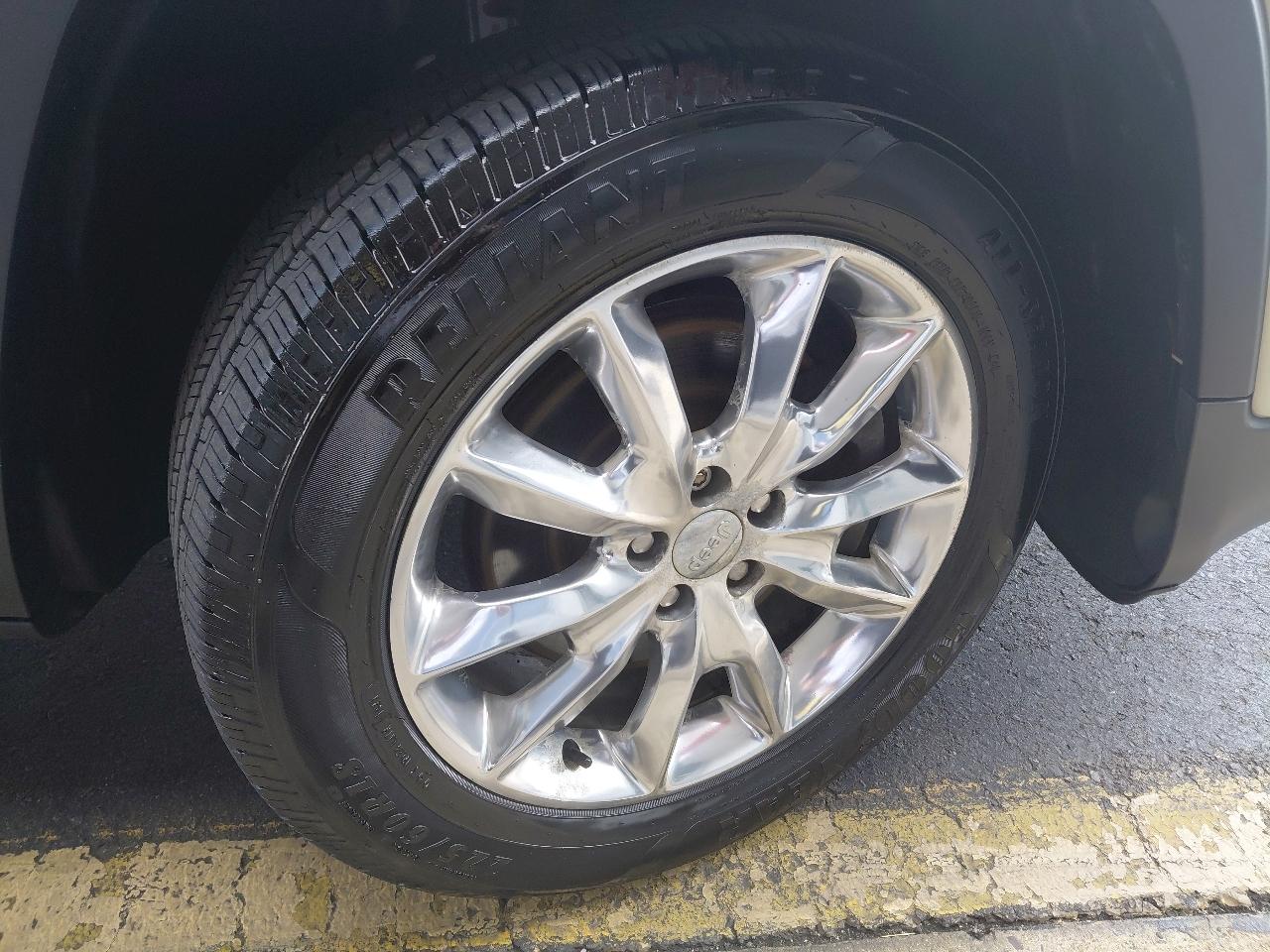 Jeep Cherokee 4WD 4dr Limited 2015