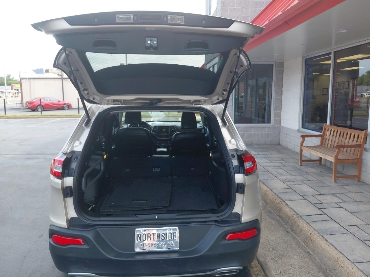 Jeep Cherokee 4WD 4dr Limited 2015