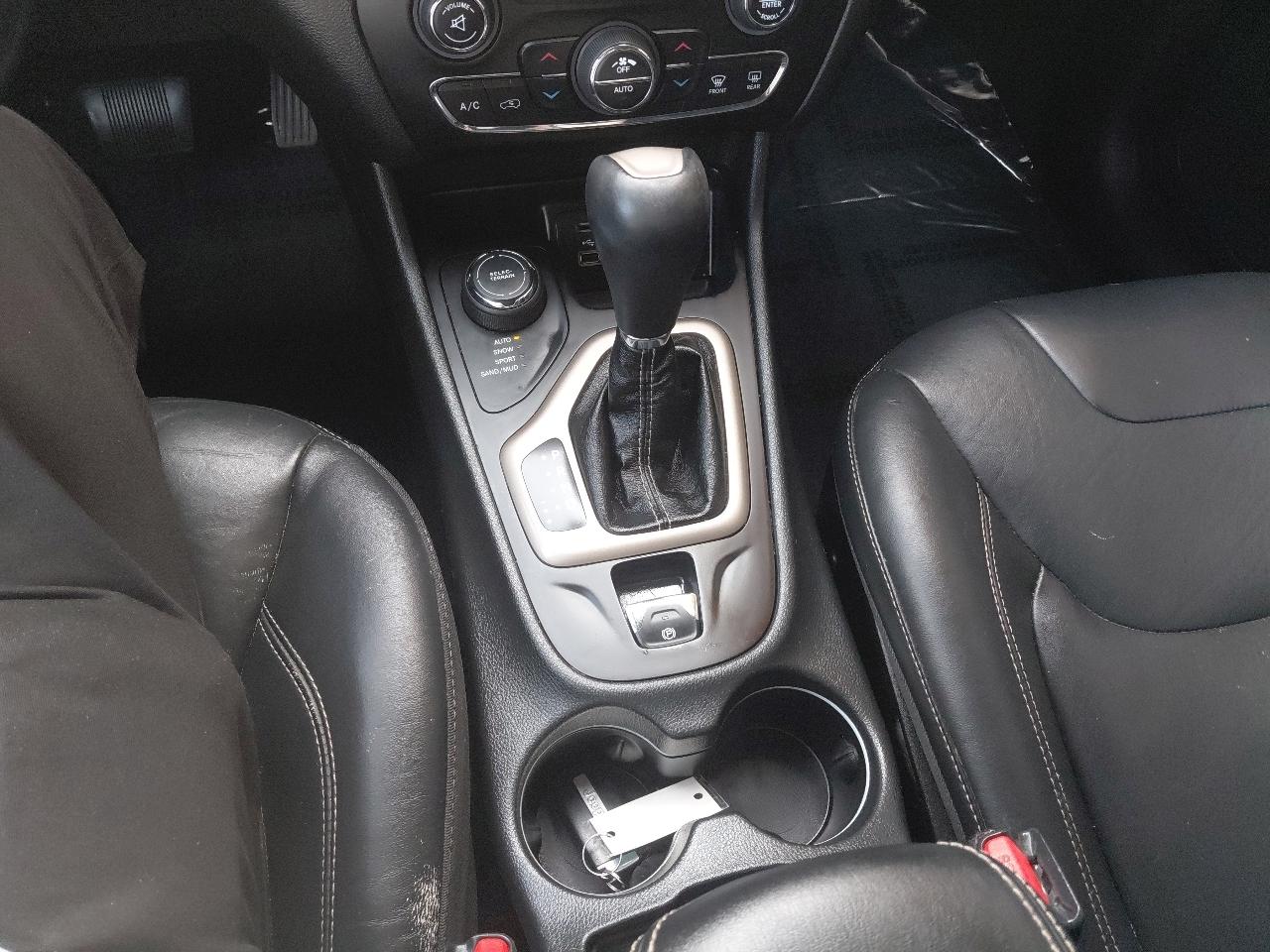Jeep Cherokee 4WD 4dr Limited 2015