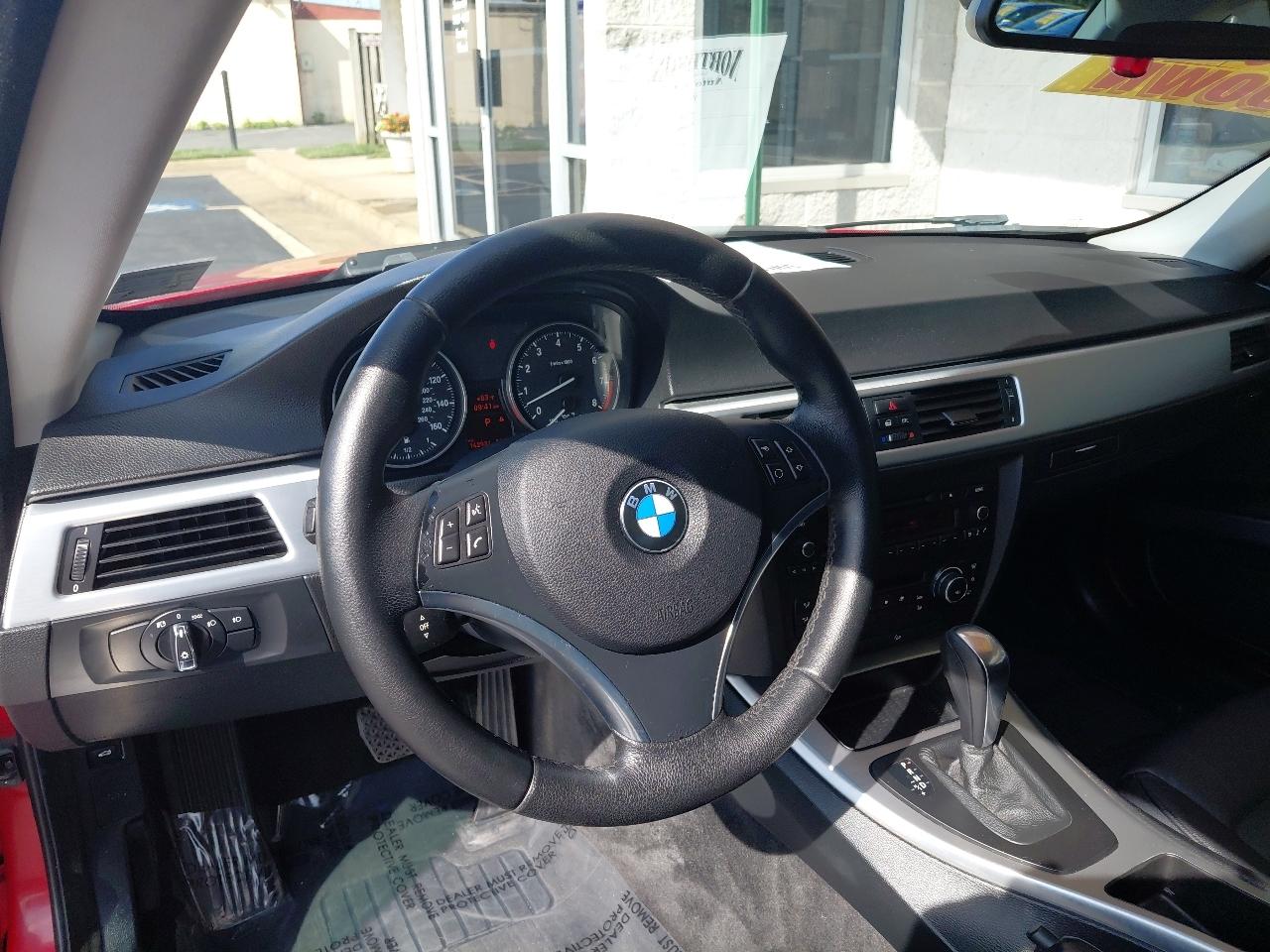 BMW 3 Series 2dr Cpe 328i xDrive AWD 2010