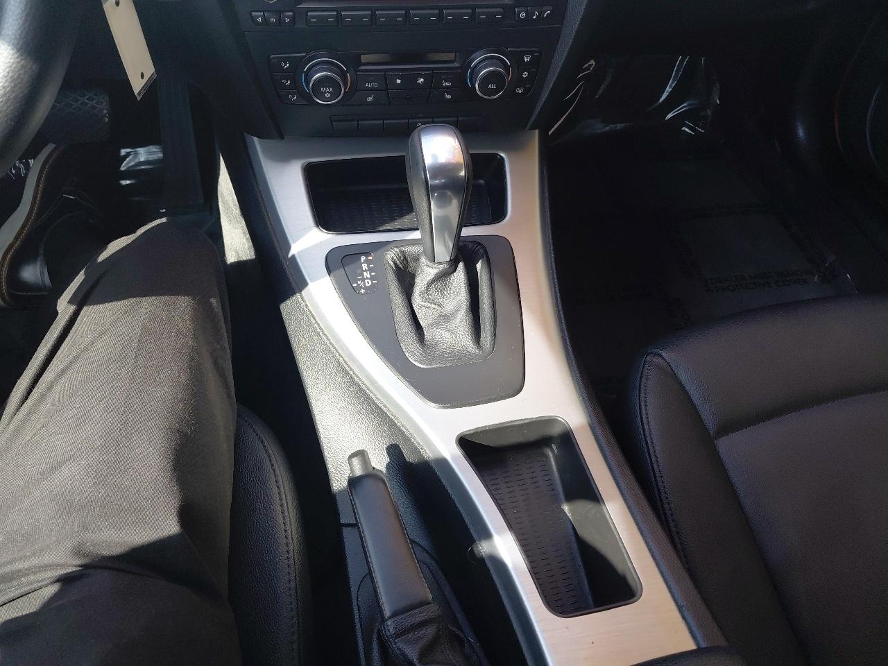 BMW 3 Series 2dr Cpe 328i xDrive AWD 2010