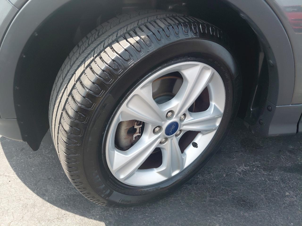 Ford Escape 4WD 4dr SE 2016