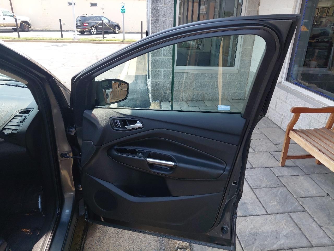 Ford Escape 4WD 4dr SE 2016