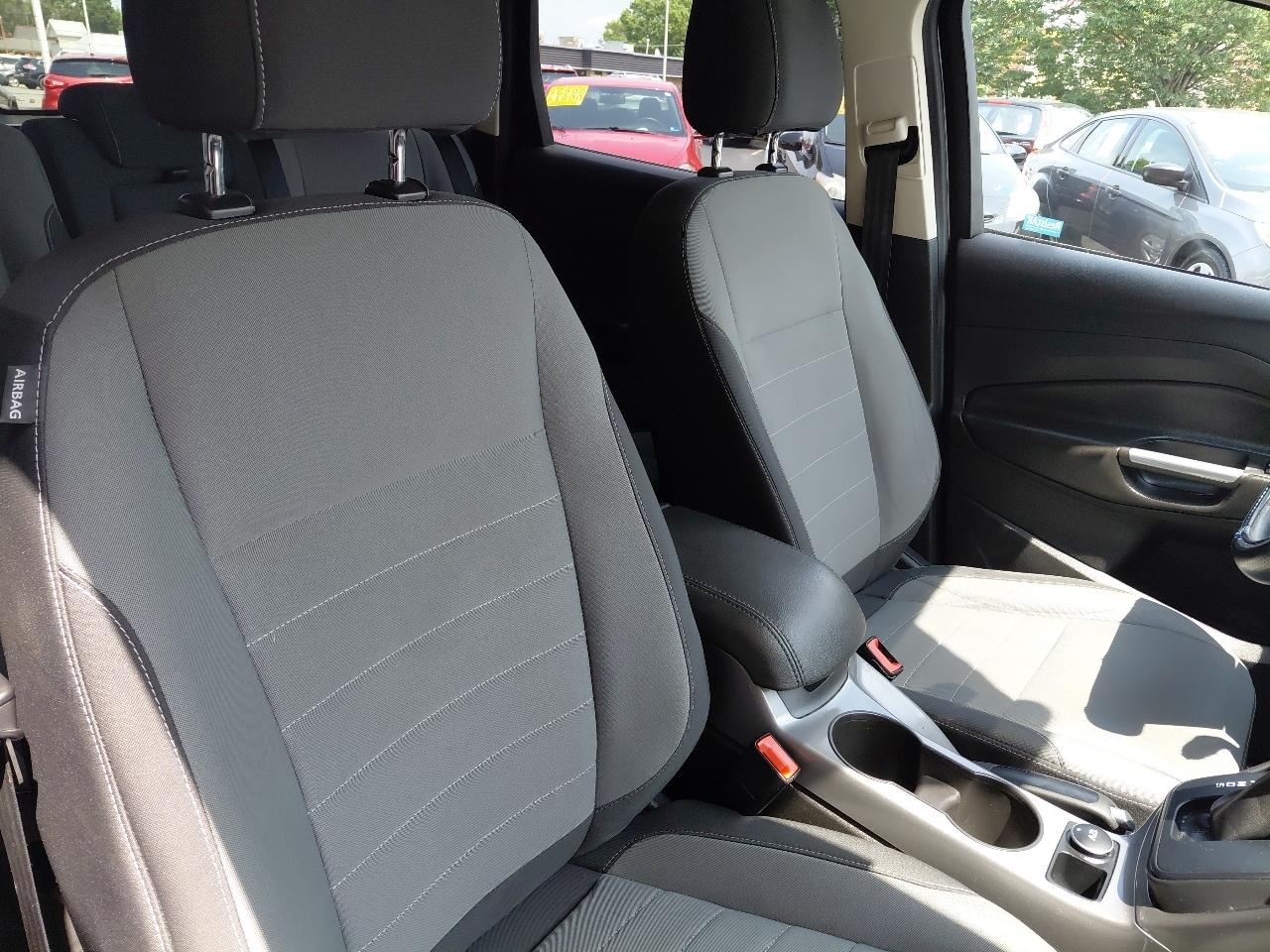 Ford Escape 4WD 4dr SE 2016