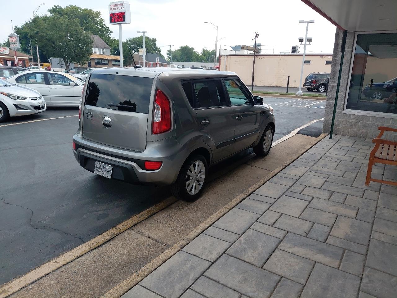 Kia Soul 5dr Wgn Auto + 2013