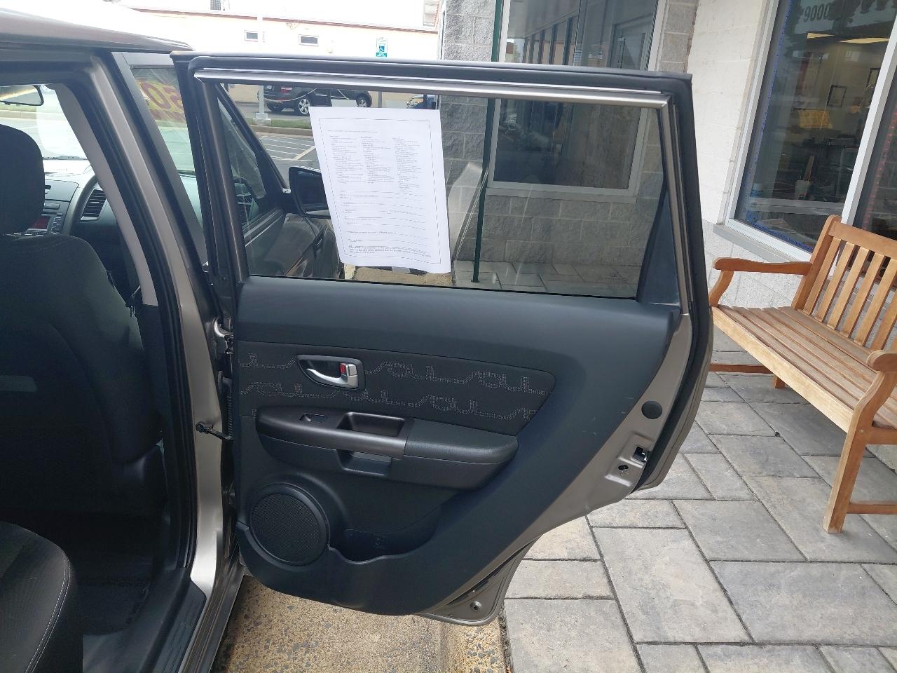 Kia Soul 5dr Wgn Auto + 2013