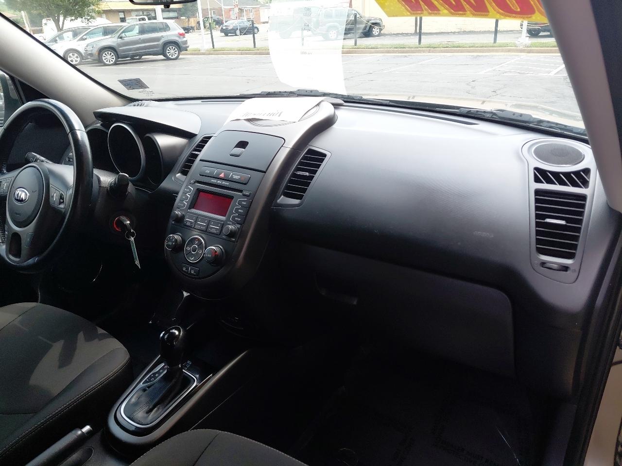 Kia Soul 5dr Wgn Auto + 2013
