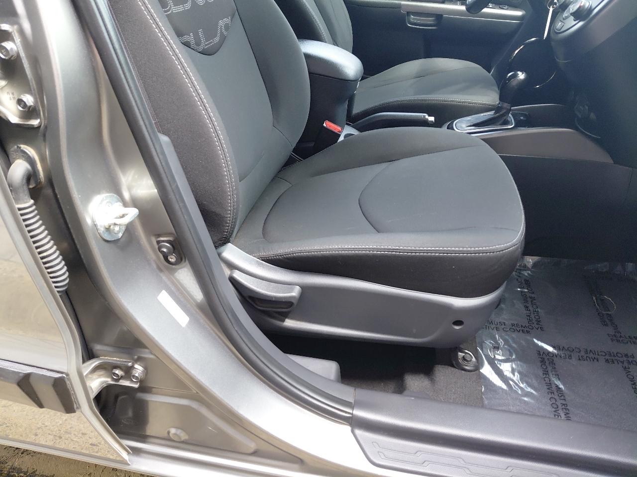 Kia Soul 5dr Wgn Auto + 2013