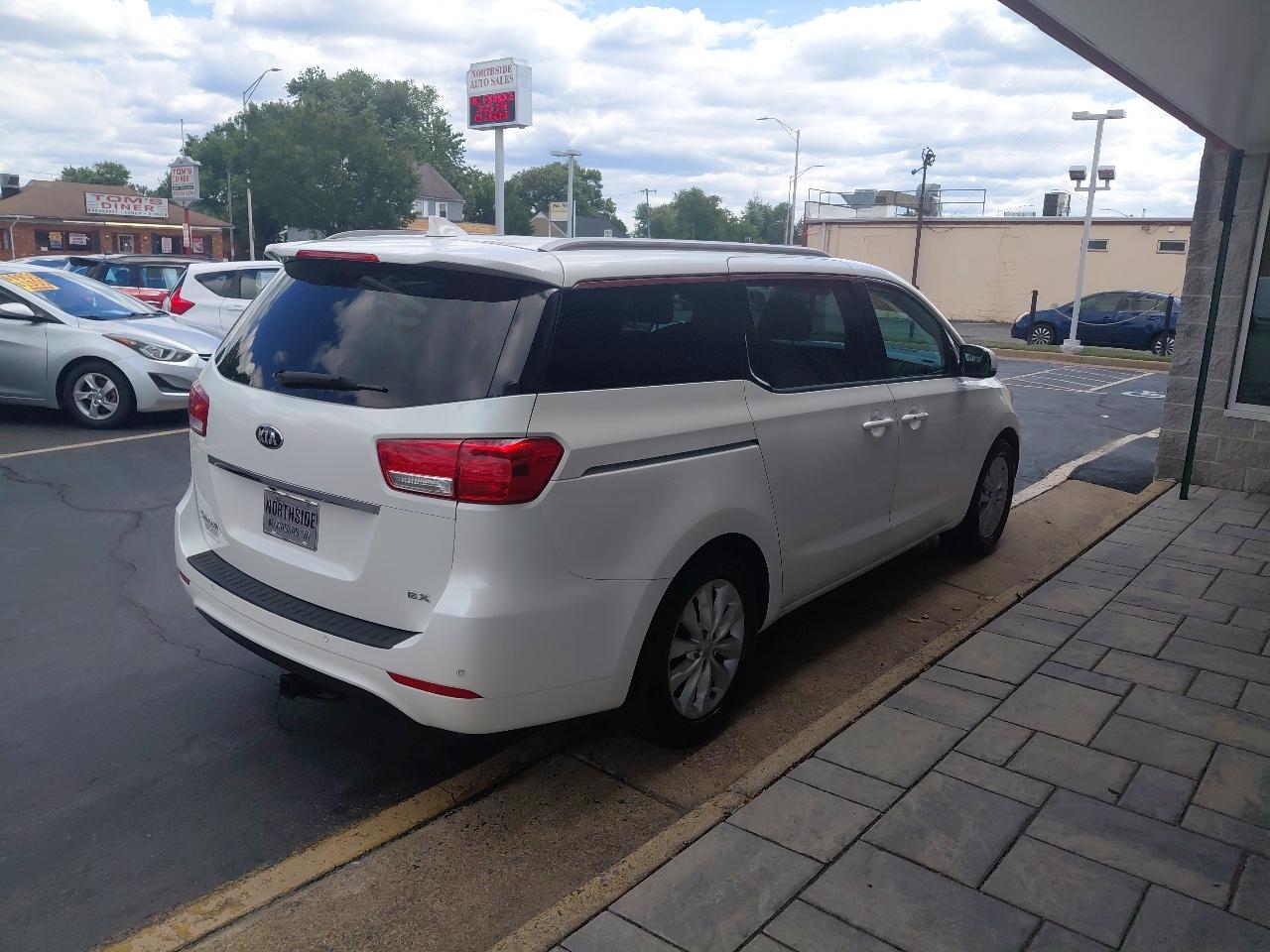 Kia Sedona 4dr Wgn EX 2015