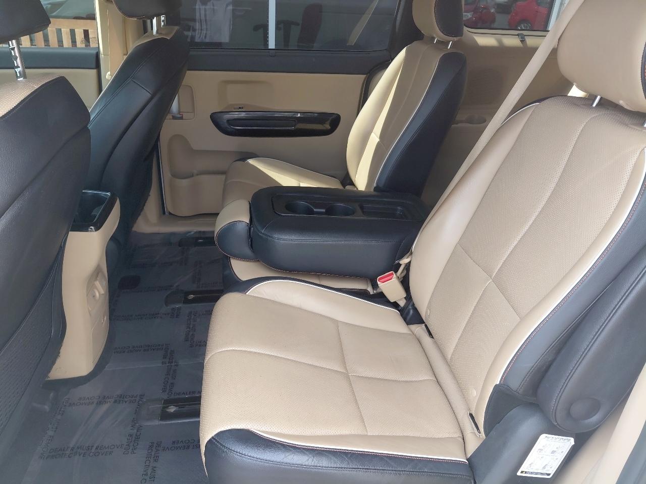Kia Sedona 4dr Wgn EX 2015