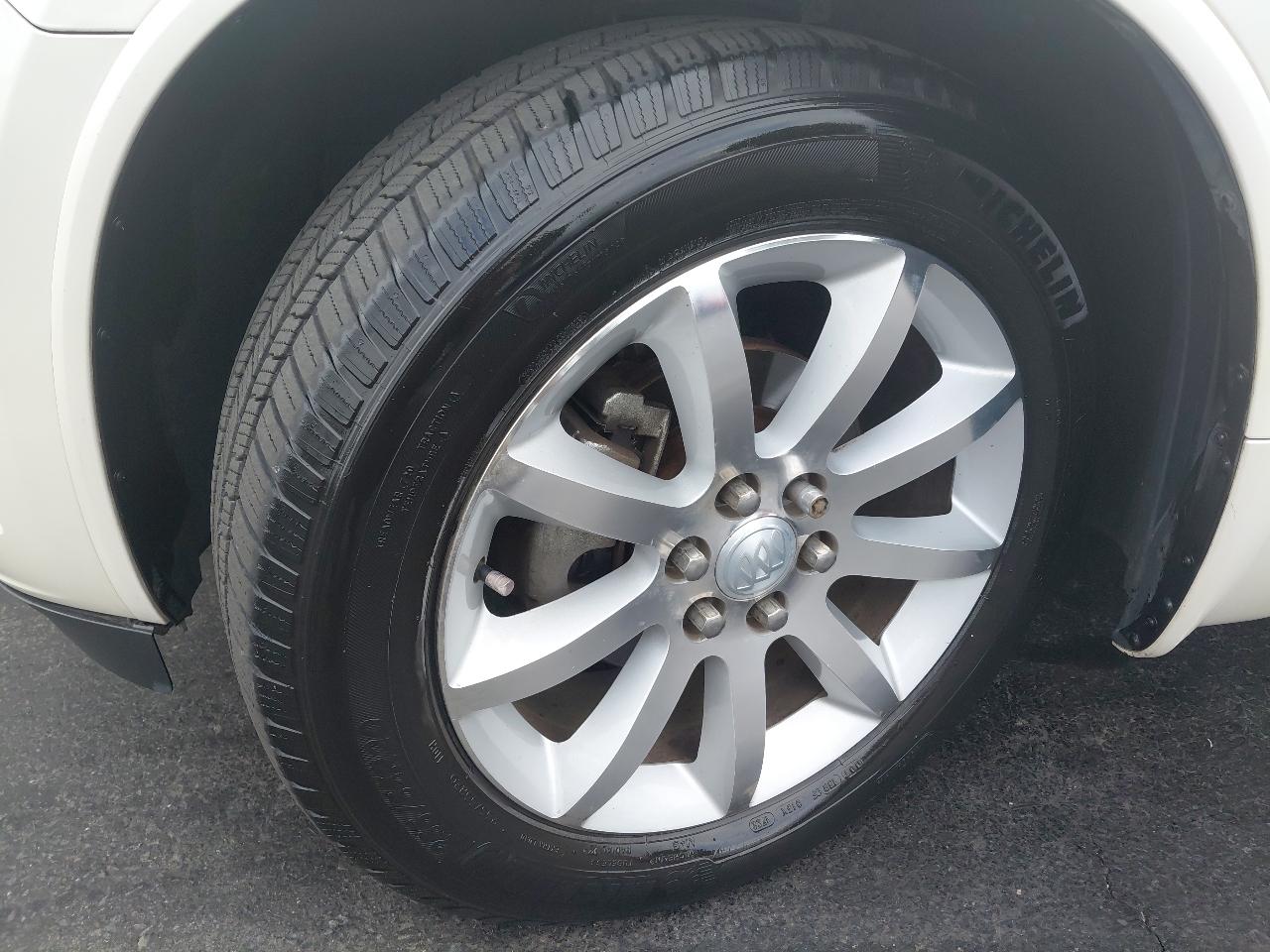 Buick Enclave AWD 4dr Premium 2015
