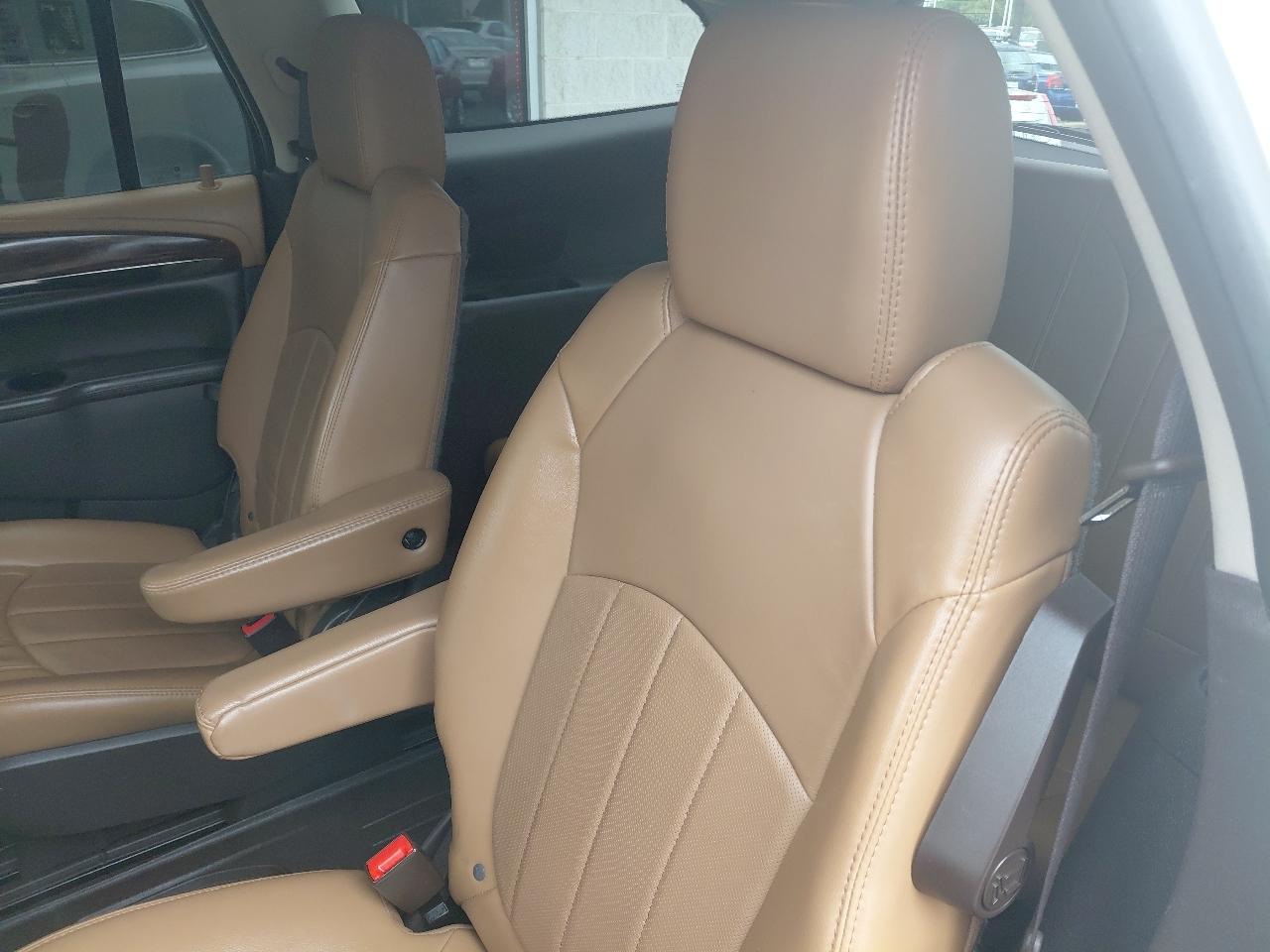 Buick Enclave AWD 4dr Premium 2015