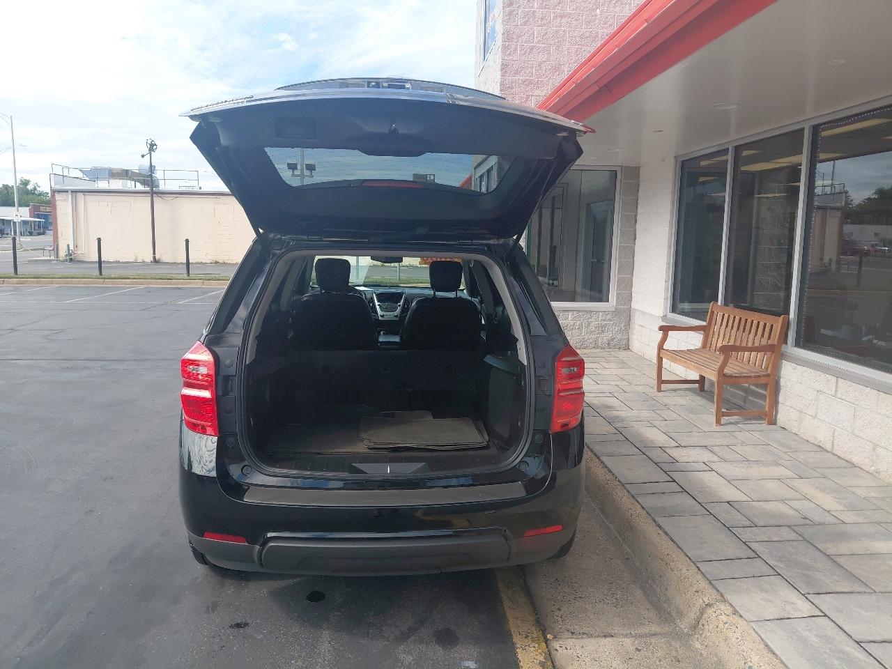 Chevrolet Equinox FWD 4dr LT w/1LT 2017