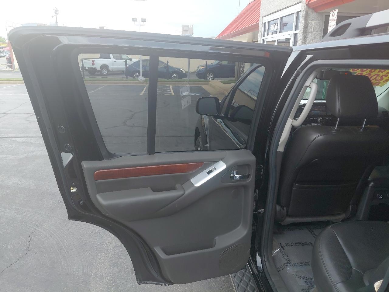 Nissan Pathfinder 2WD 4dr V6 LE 2010