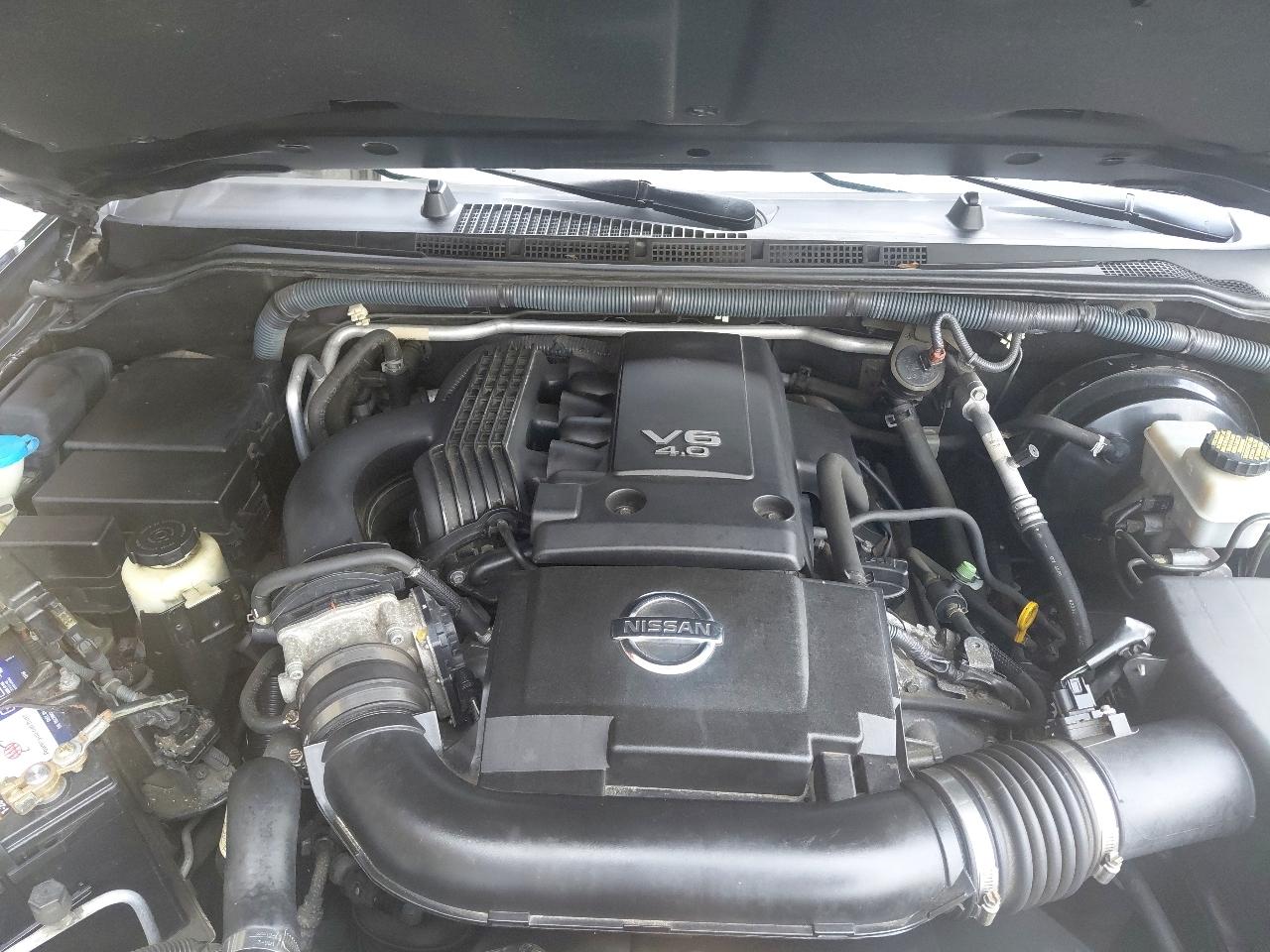 Nissan Pathfinder 2WD 4dr V6 LE 2010