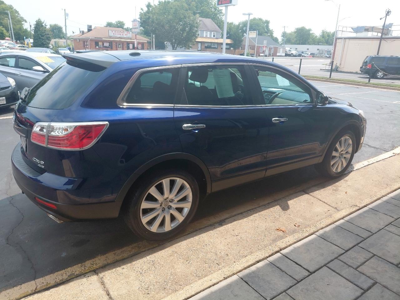 Mazda CX-9 AWD 4dr Grand Touring 2010