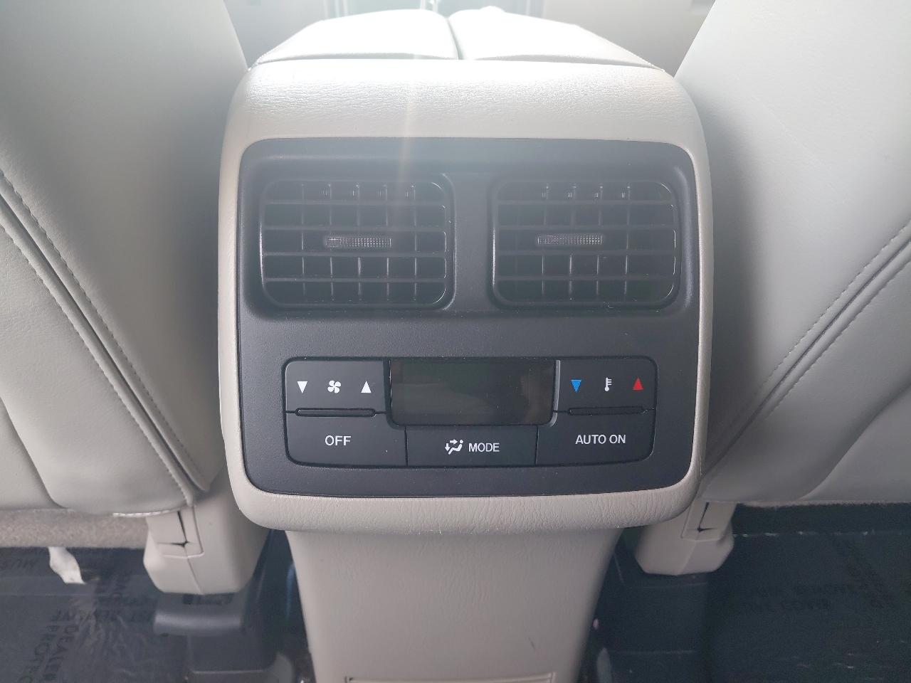 Mazda CX-9 AWD 4dr Grand Touring 2010