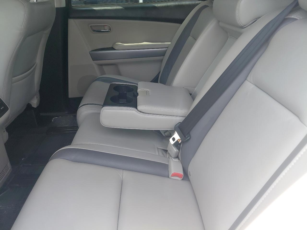 Mazda CX-9 AWD 4dr Grand Touring 2010