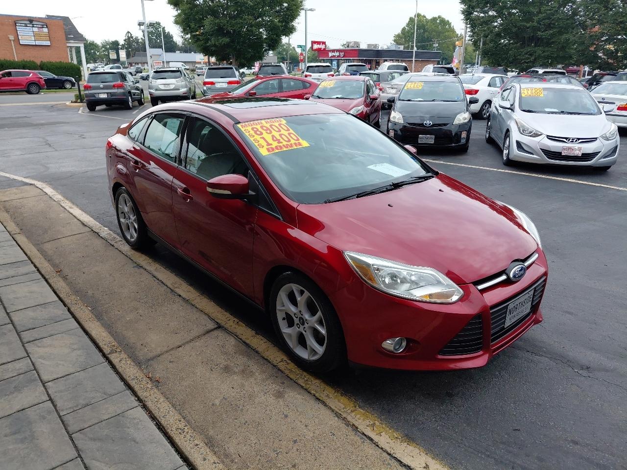Ford Focus 4dr Sdn SE 2014