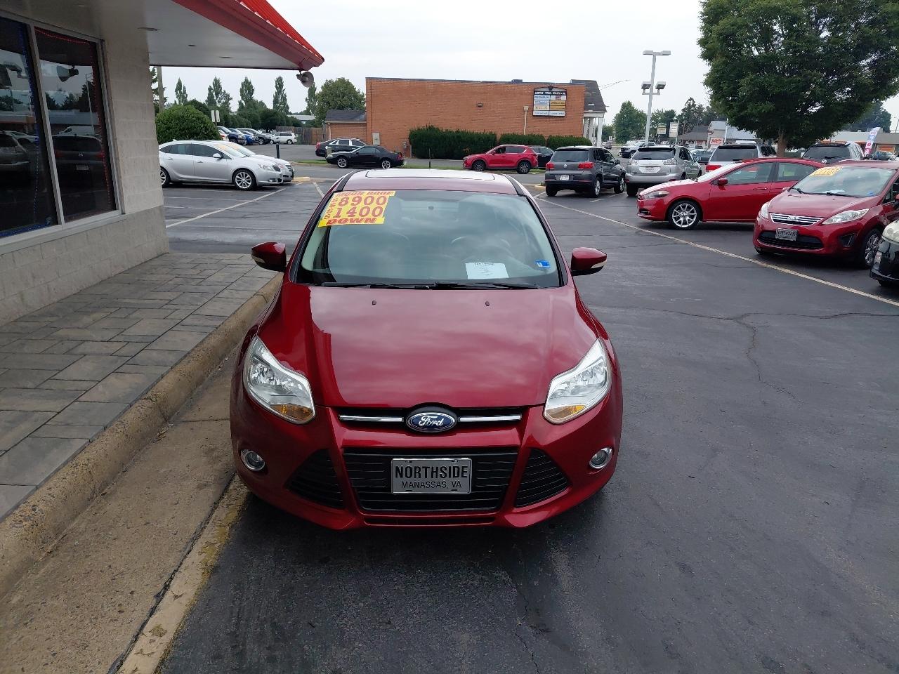 Ford Focus 4dr Sdn SE 2014