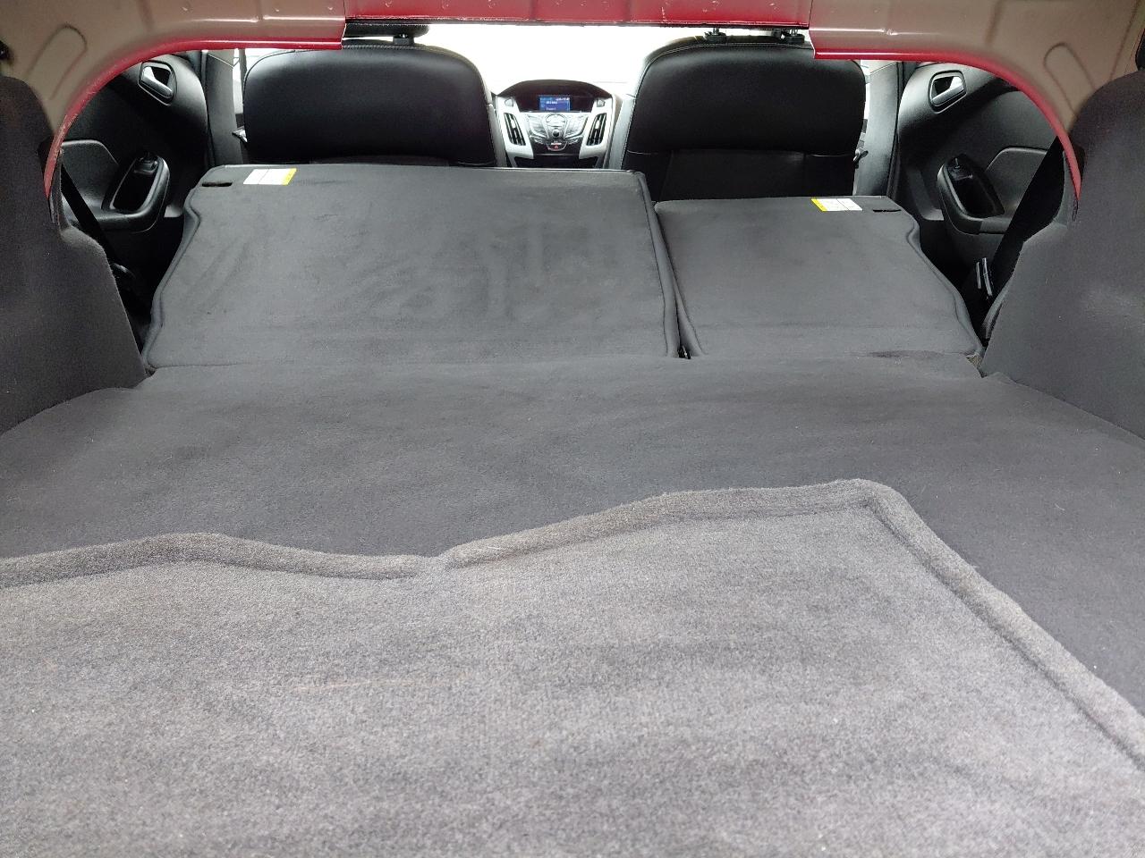 Ford Focus 4dr Sdn SE 2014