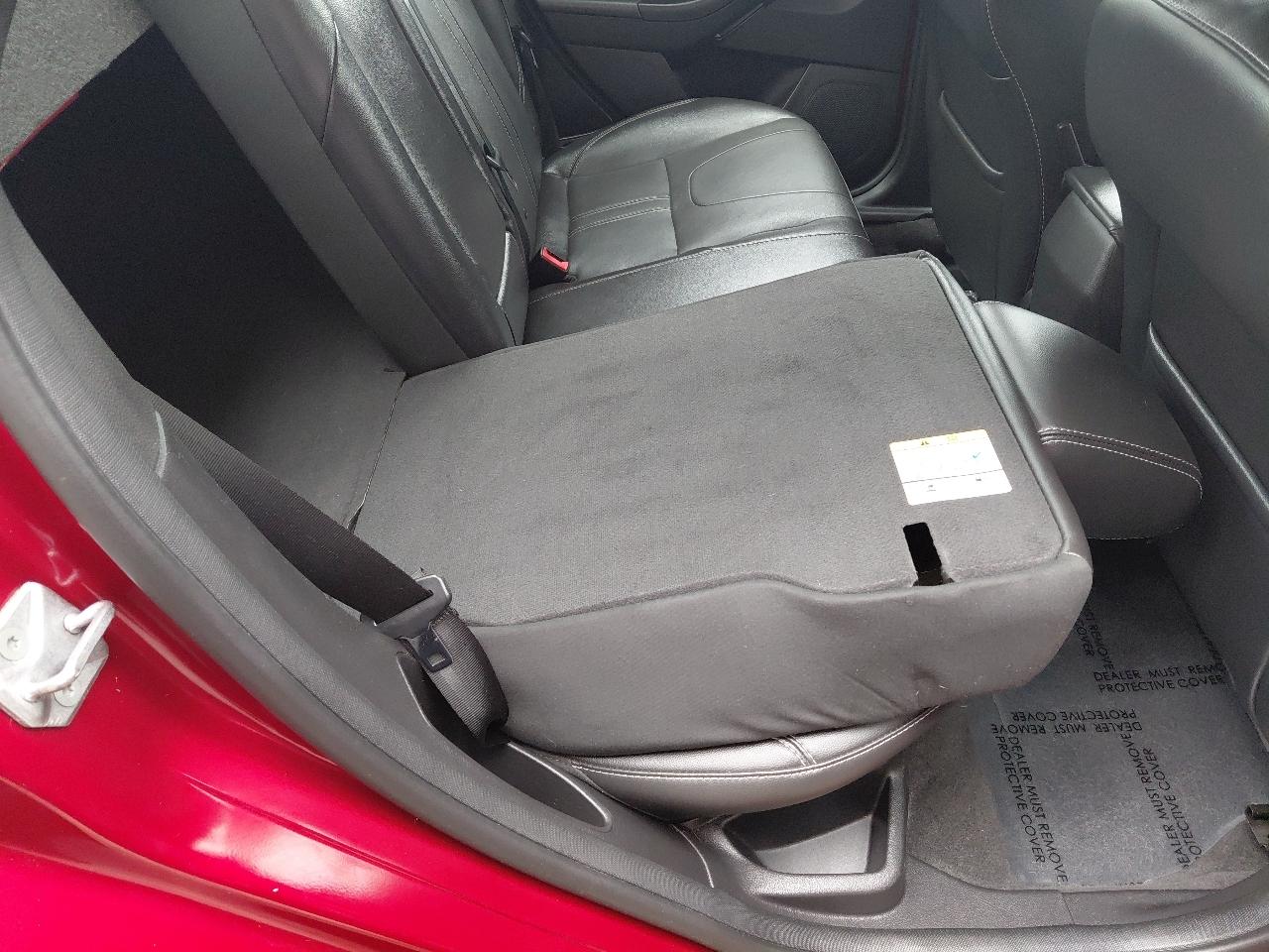 Ford Focus 4dr Sdn SE 2014