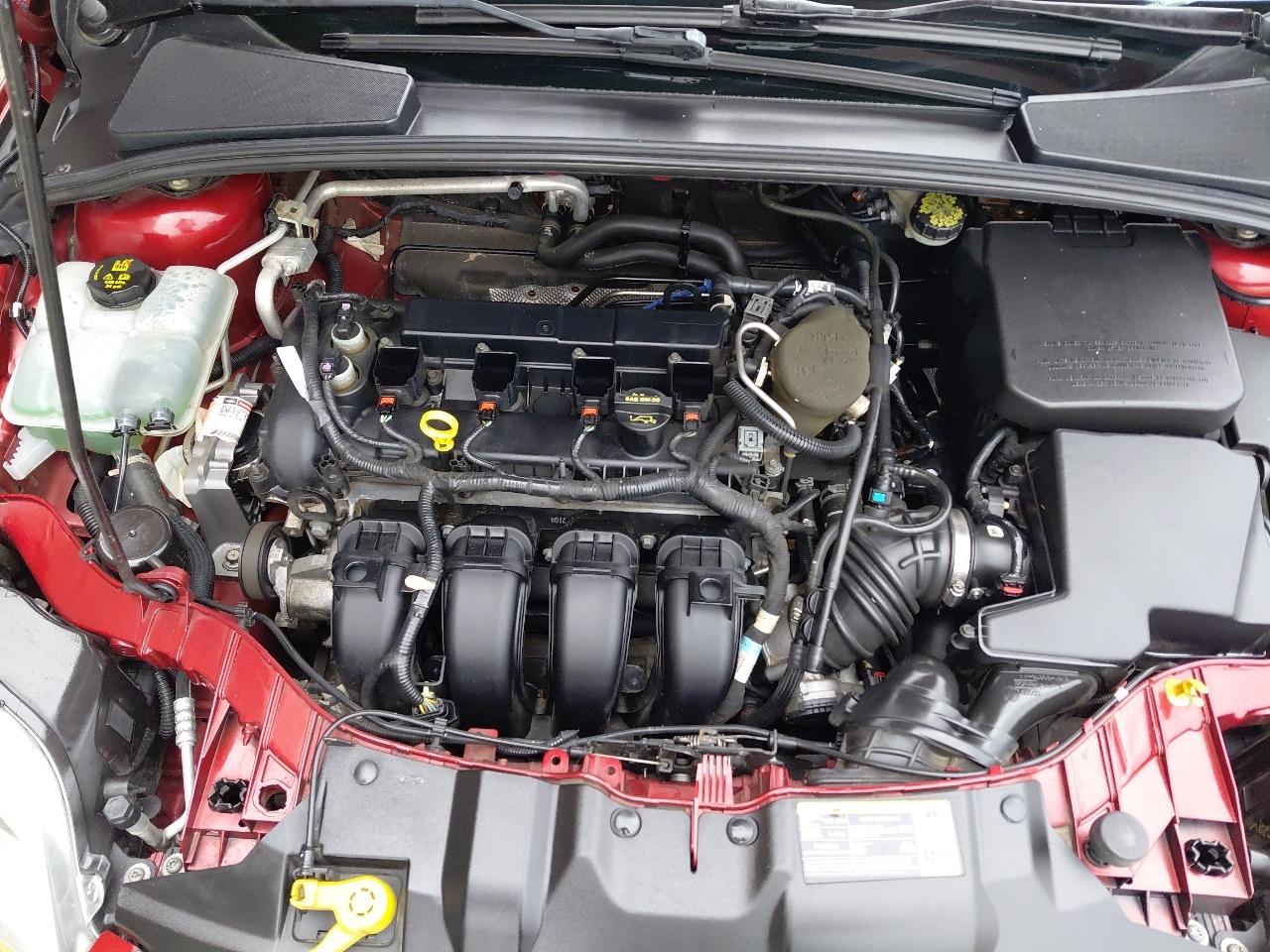Ford Focus 4dr Sdn SE 2014