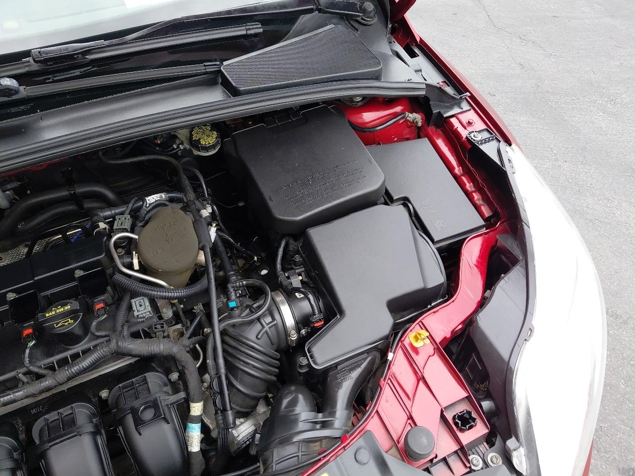 Ford Focus 4dr Sdn SE 2014