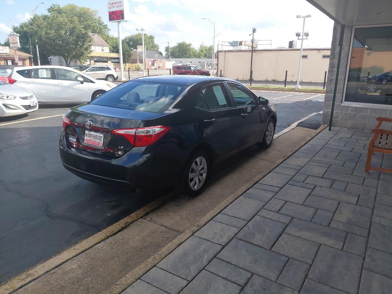 Toyota Corolla 4dr Sdn CVT LE Premium (Natl) 2014