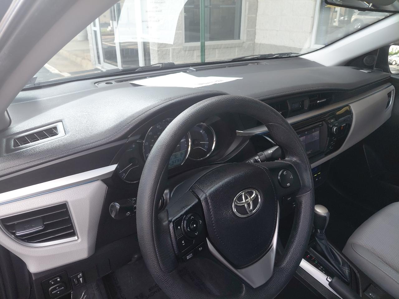 Toyota Corolla 4dr Sdn CVT LE Premium (Natl) 2014