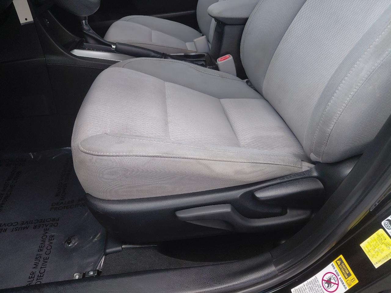 Toyota Corolla 4dr Sdn CVT LE Premium (Natl) 2014