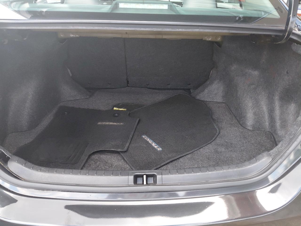 Toyota Corolla 4dr Sdn CVT LE Premium (Natl) 2014
