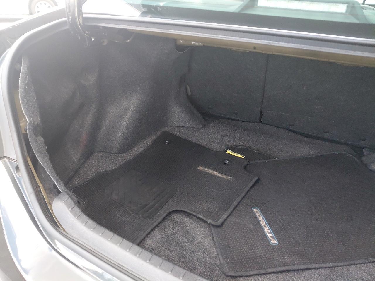 Toyota Corolla 4dr Sdn CVT LE Premium (Natl) 2014