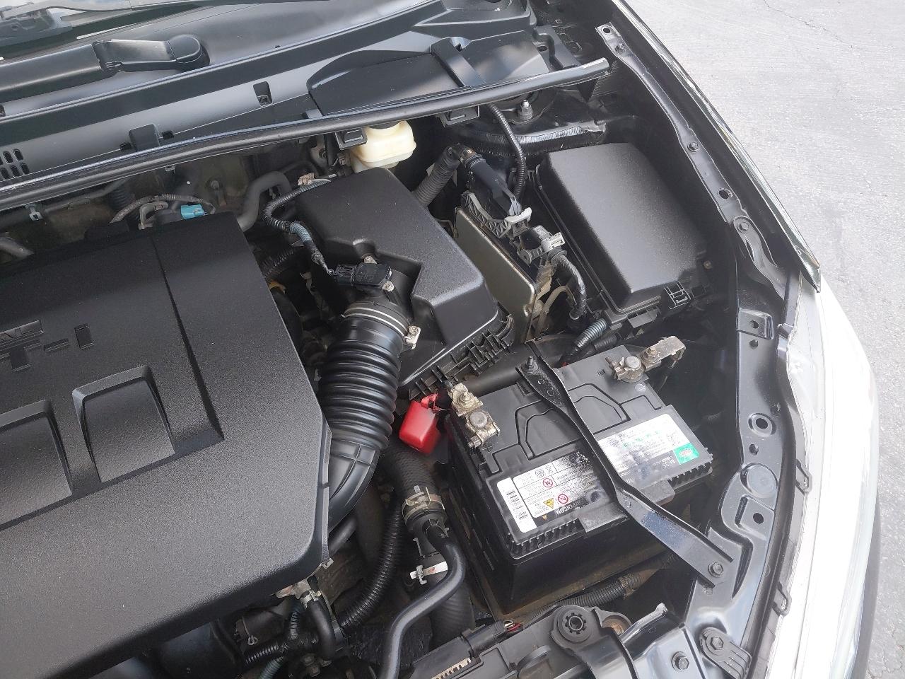 Toyota Corolla 4dr Sdn CVT LE Premium (Natl) 2014