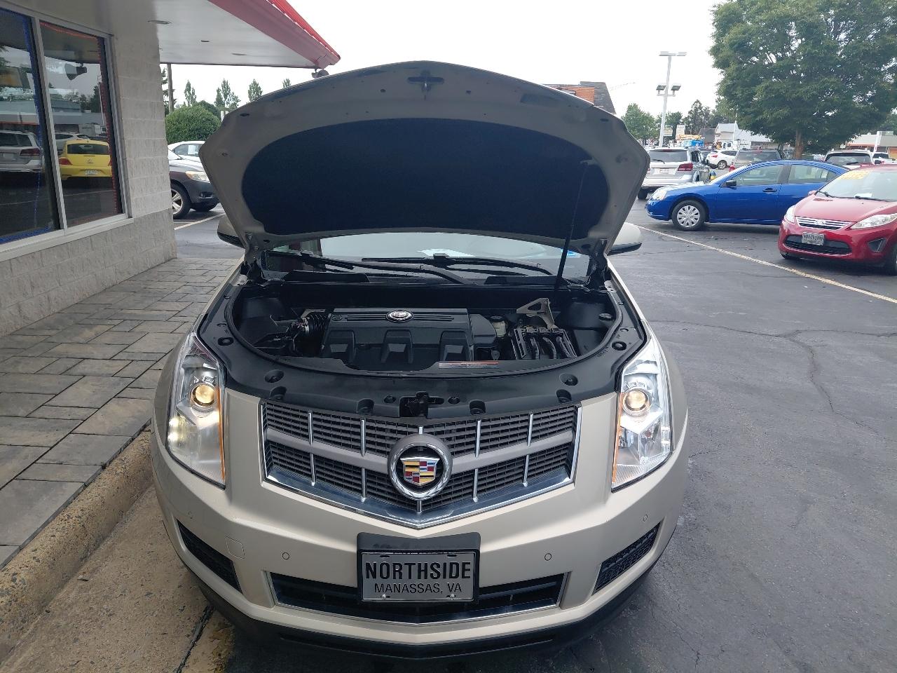 Cadillac SRX FWD 4dr Luxury Collection 2011