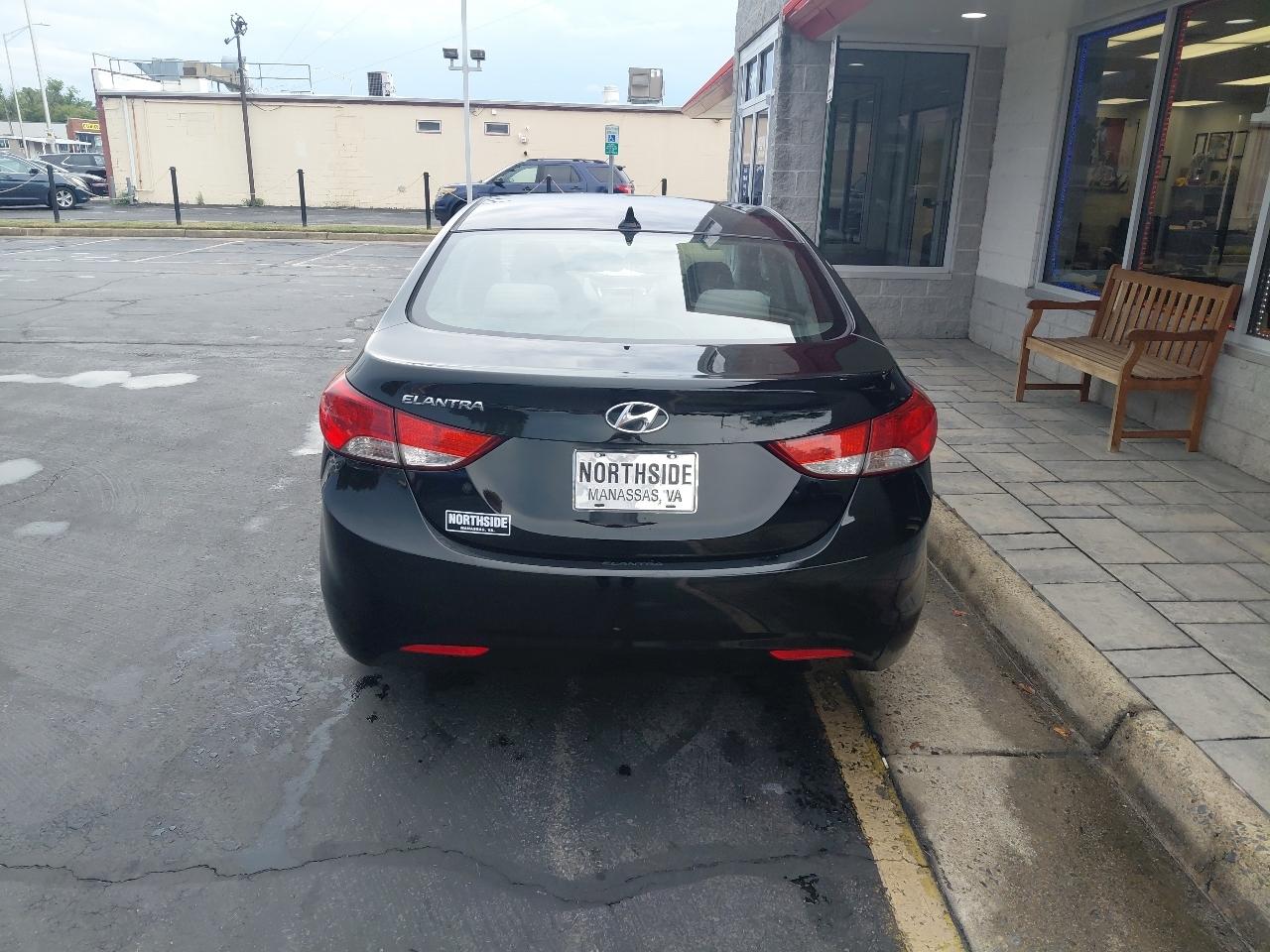 Hyundai Elantra 4dr Sdn Auto GLS PZEV (Ulsan Plant) 2012
