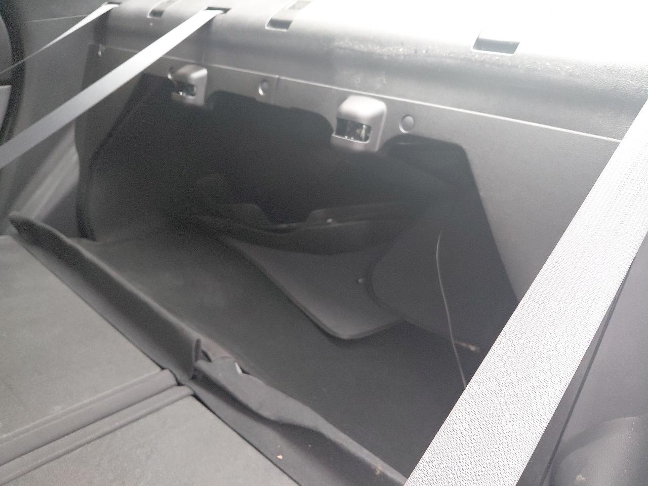 Hyundai Elantra 4dr Sdn Auto GLS PZEV (Ulsan Plant) 2012
