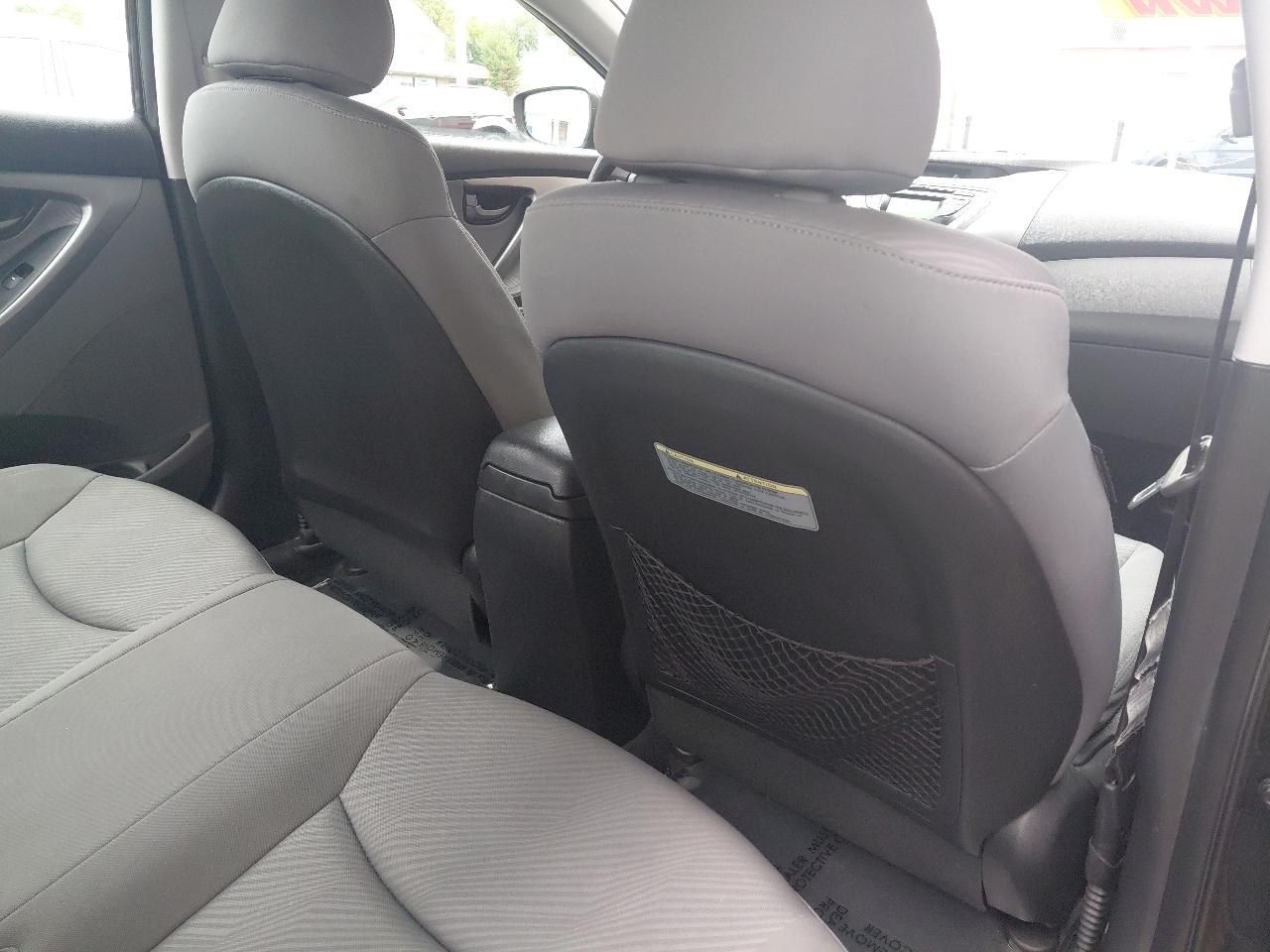 Hyundai Elantra 4dr Sdn Auto GLS PZEV (Ulsan Plant) 2012
