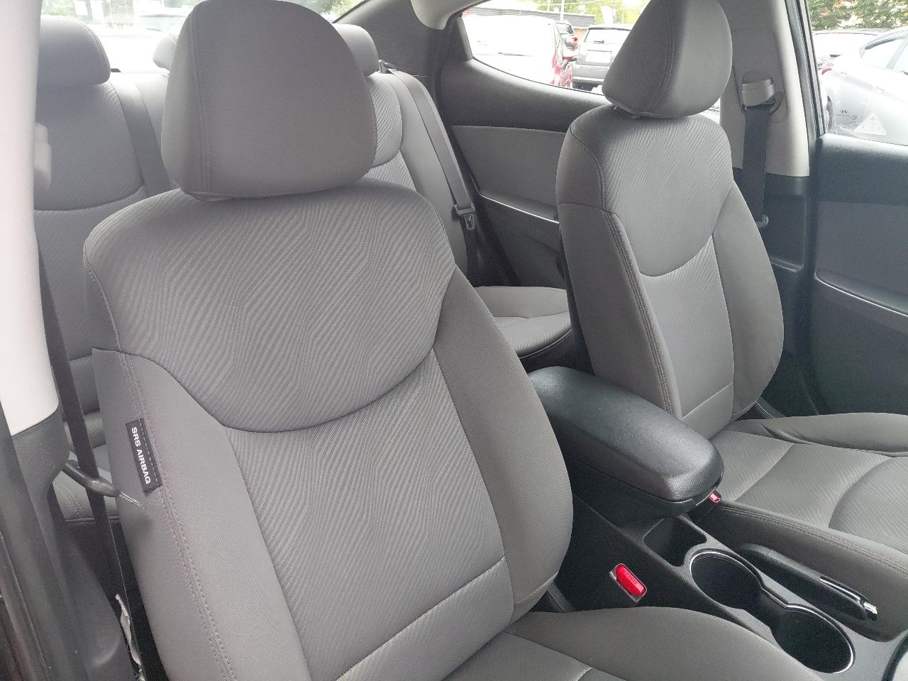 Hyundai Elantra 4dr Sdn Auto GLS PZEV (Ulsan Plant) 2012