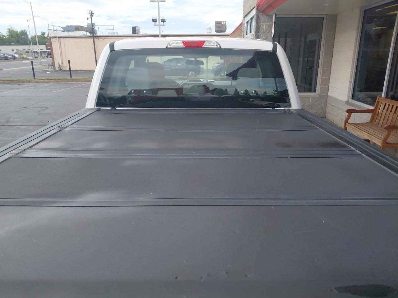 Ford F-150 Lariat 2WD SuperCab 8' Box 2017