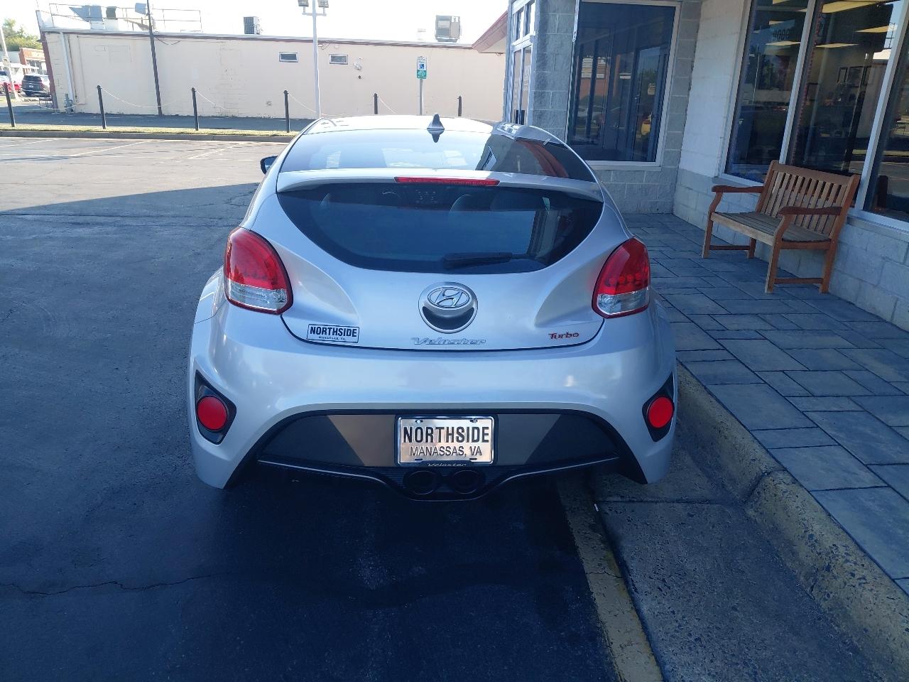 Hyundai Veloster 3dr Cpe Auto Turbo w/Black Int 2013