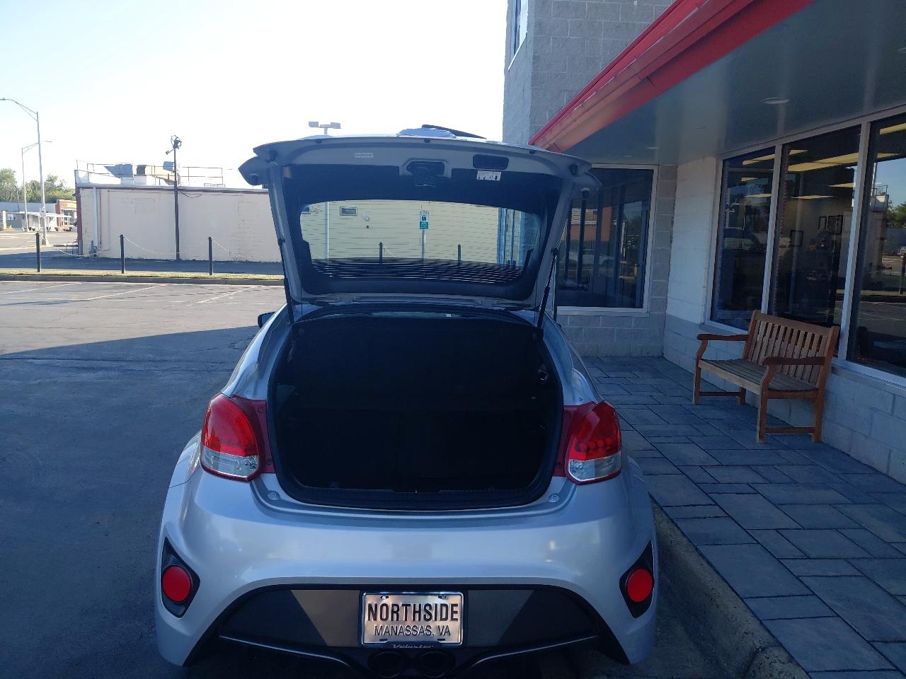 Hyundai Veloster 3dr Cpe Auto Turbo w/Black Int 2013