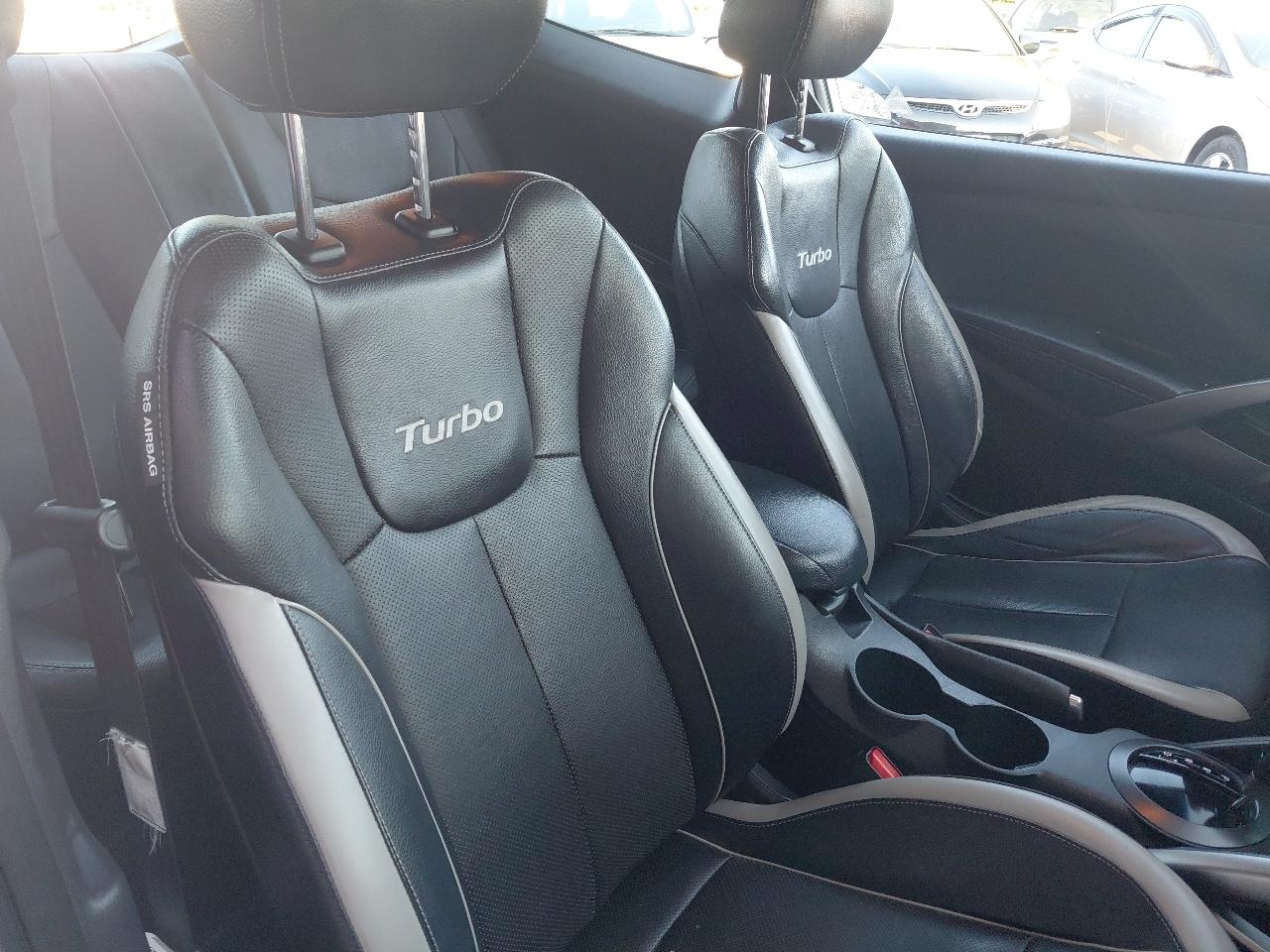 Hyundai Veloster 3dr Cpe Auto Turbo w/Black Int 2013