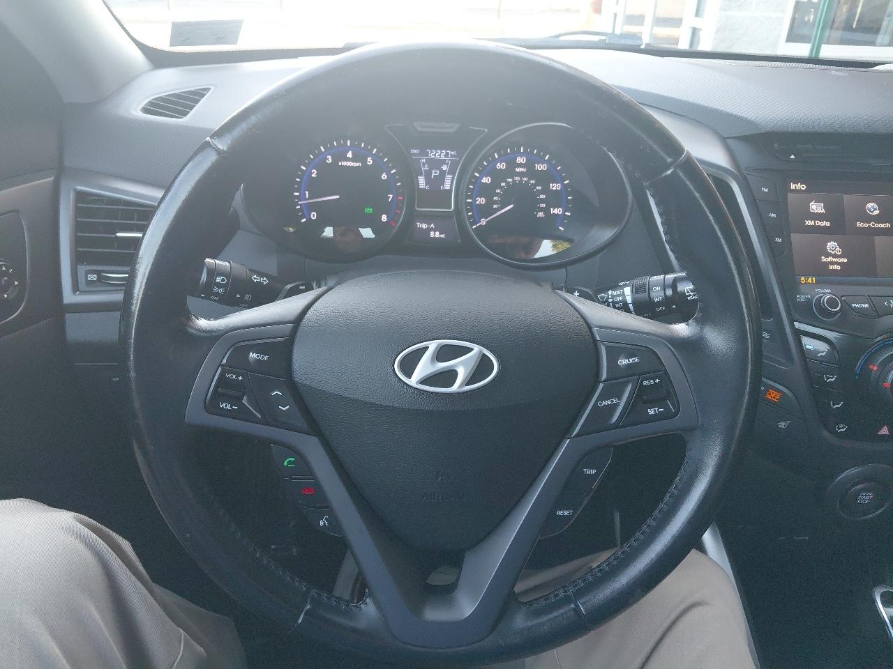 Hyundai Veloster 3dr Cpe Auto Turbo w/Black Int 2013