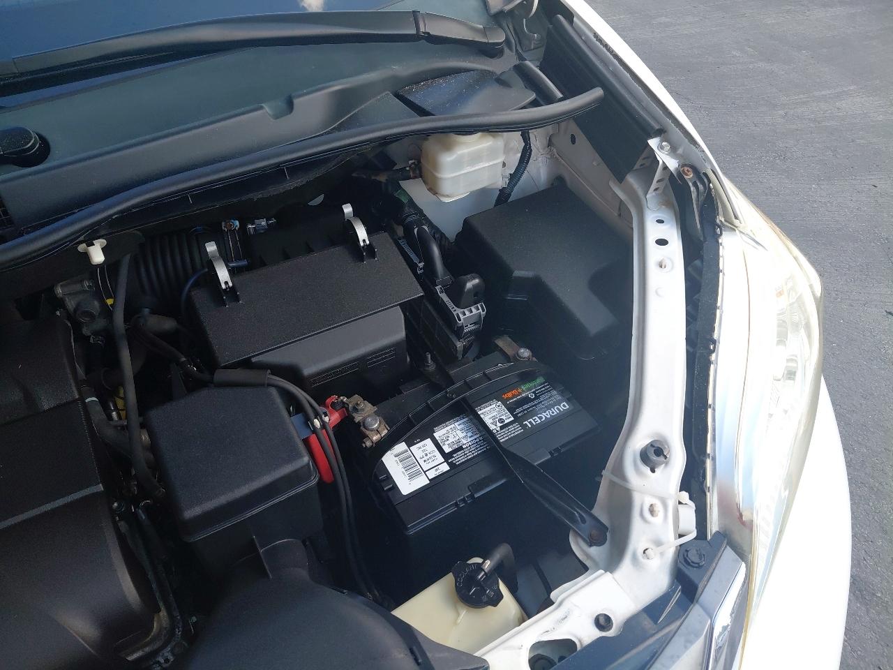 Toyota Sienna 5dr 7-Pass Van V6 XLE AAS FWD (Natl) 2014