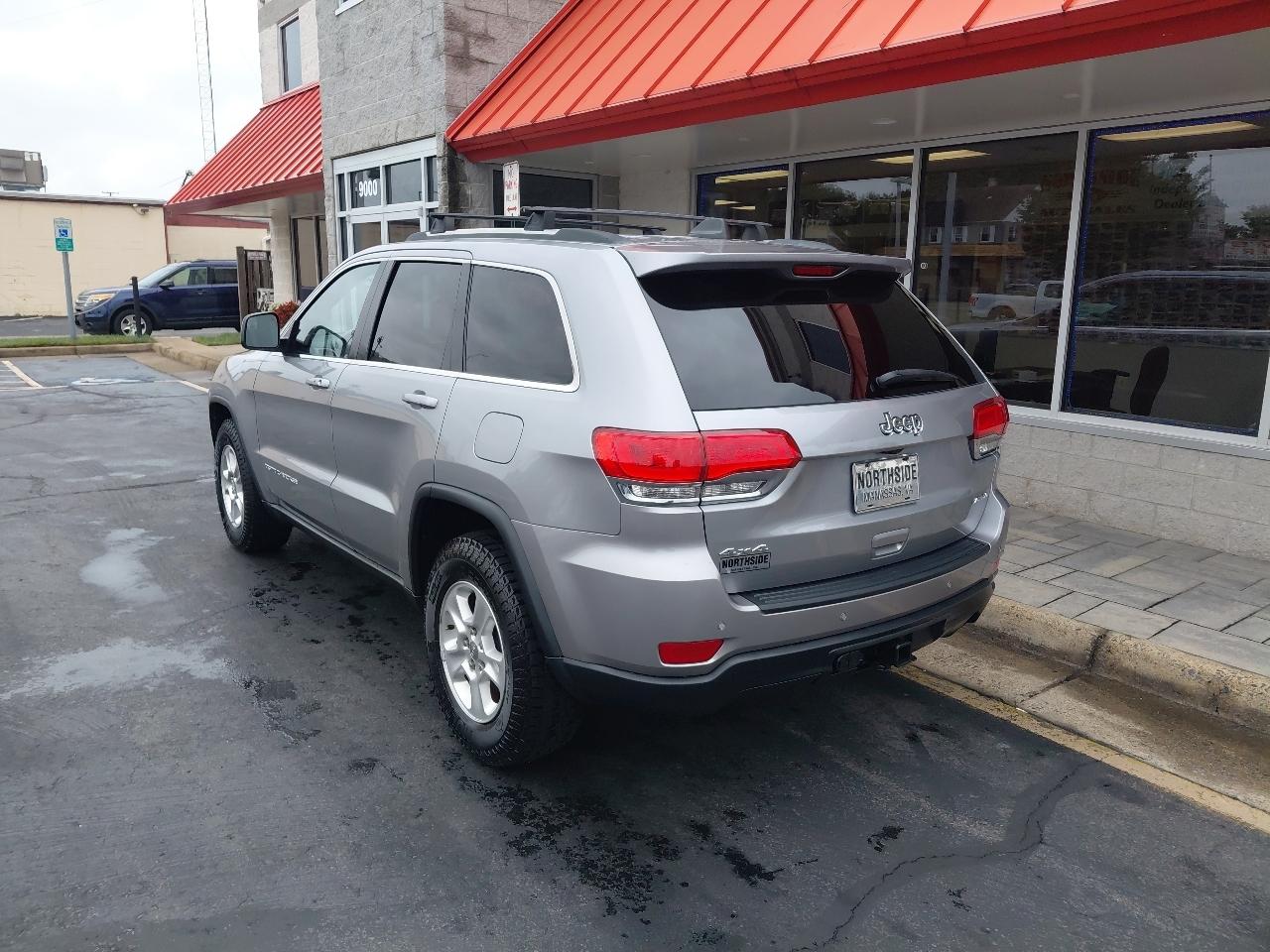 Jeep Grand Cherokee 4WD 4dr Laredo 2016